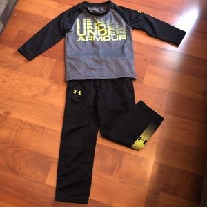 Boys size 3T Under Armour set